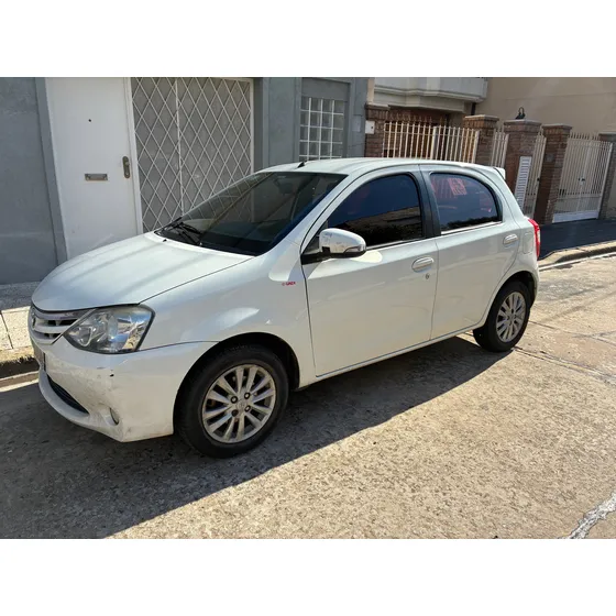 Toyota Etios 1.5 Xls