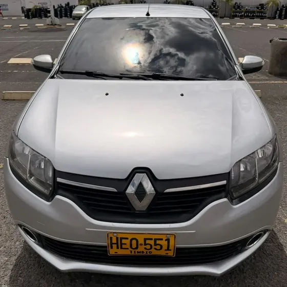 Renault Logan 2018 1.6 Night & Day