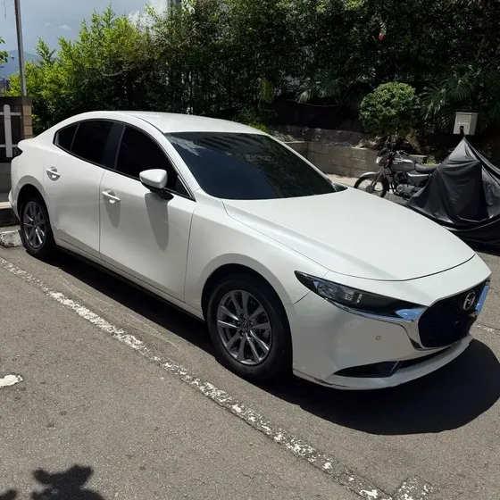Mazda 3 2022 2.0 Touring
