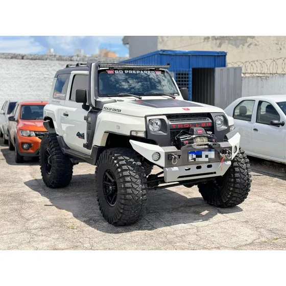 Troller T4 3.2 2p
