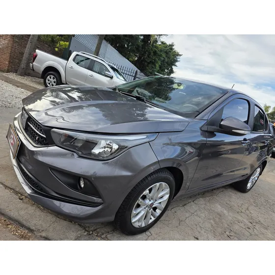 Fiat Cronos 1.3 Drive Mt