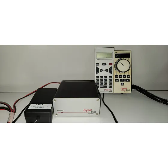 Controlador Digital Dcc Lenz Lzv 100 + Controle Lh100