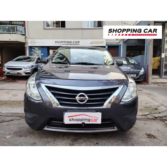 Nissan Versa Drive Mt