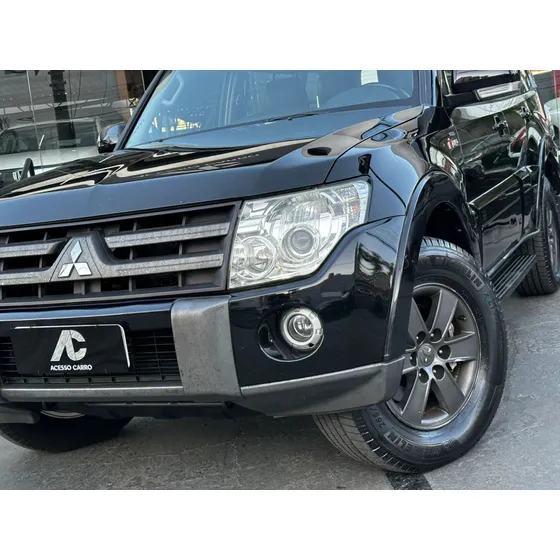 Mitsubishi Pajero Pajero Gls Full 3.8 V6 250cv 5p Aut.