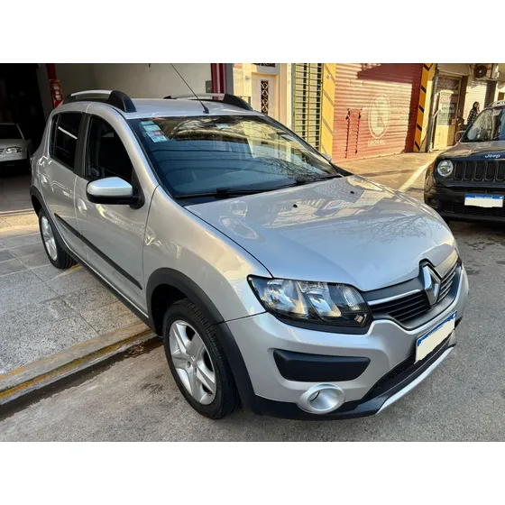 Renault Sandero Stepway 1.6 Expression