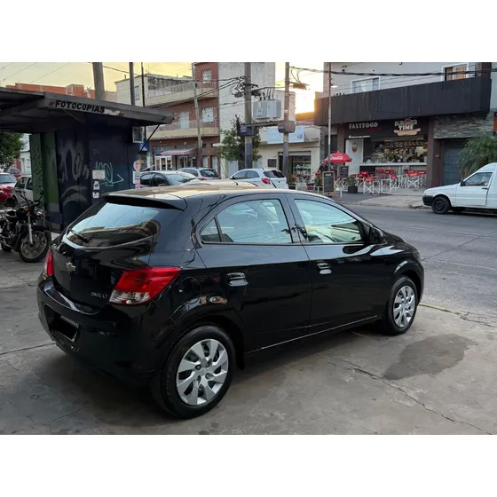 Chevrolet Onix 1.4 Lt Mt 98cv