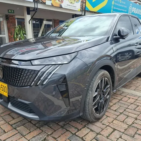 Peugeot 3008 2025 Gt 1.6cc At Aa 4x2