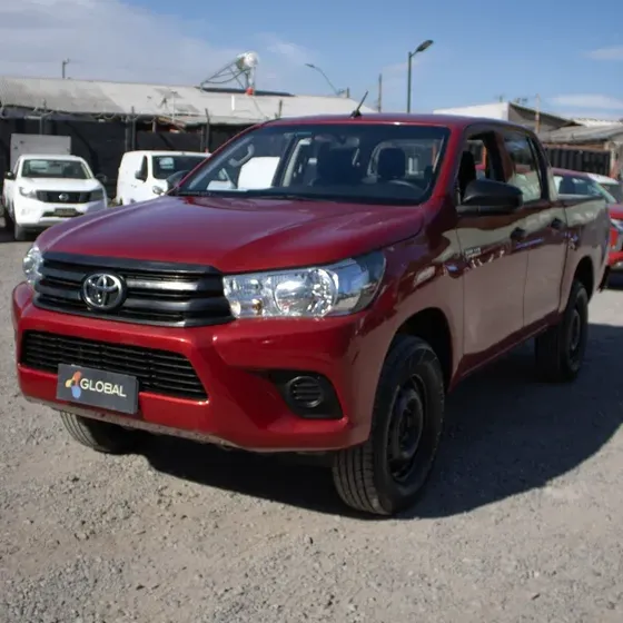 Toyota Hilux 2023 2.4 Dx Diesel 4x4 Dob. Cab. 7ab Mt 4p 2023 en San Bernardo - RM (Metropolitana) usado