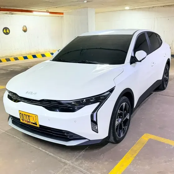 Kia K3 2027 1.6 Zenith At