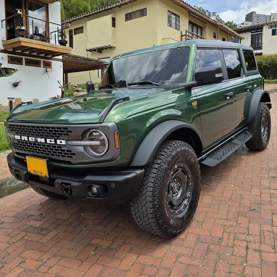 Ford Bronco 2025 2.7 V6 Ecoboost Badlands 4x4