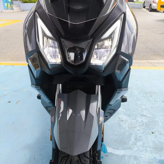 Venta Maxiscooter Sym Joyride300 .modelo 2025 Con  18100