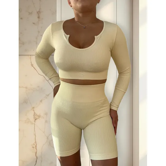 Biker Calza Corta Mujer Lycra Levanta Cola Sin Costura