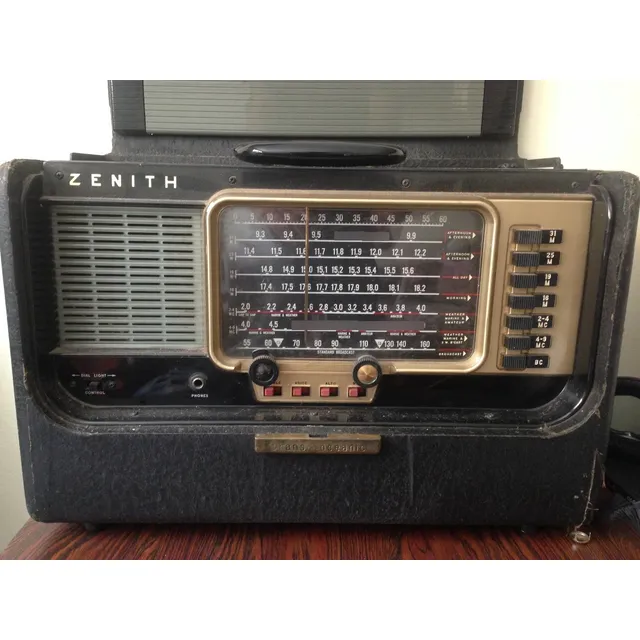 Radio De Coleccion Transoceanic Zenith Usado 