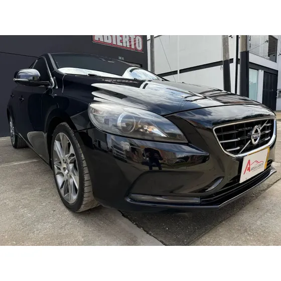Volvo V40 2.0 T5 Premium