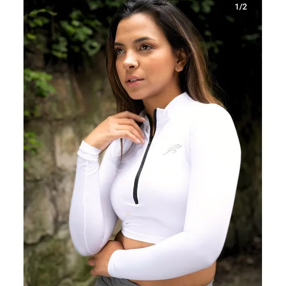 Crop Top Manga Larga Under Fit Gym