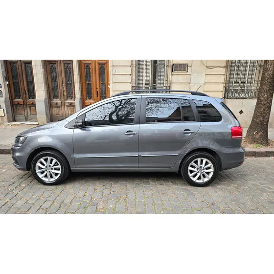 Volkswagen Suran 1.6 Trendline