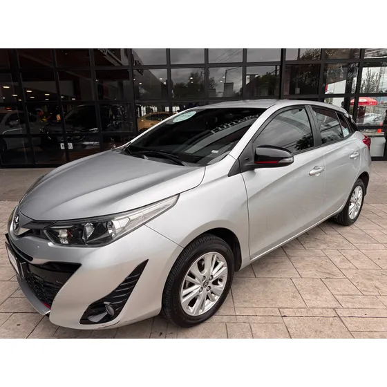 Toyota Yaris 1.5 5p S Mt