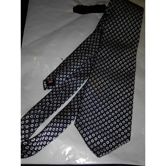 Corbata Fina Y Importado Marca The Custom  Shop. Nuevo