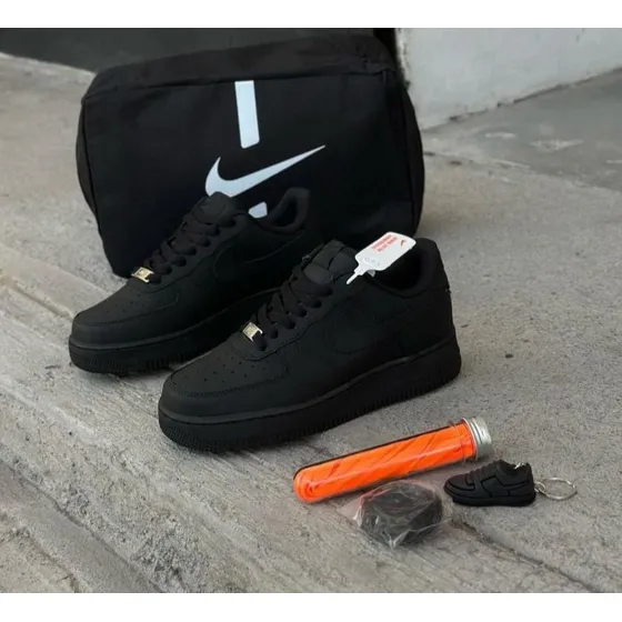 Tenis Nike