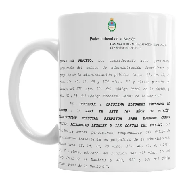 Taza Cristina Condenada - Humor Judicial Para Regalar