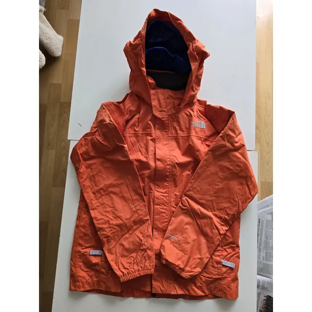 Campera Impermeable The North Face. Impecable!