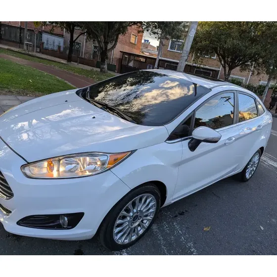 Ford Fiesta 2015 1.6 Titanium At Full Equipo