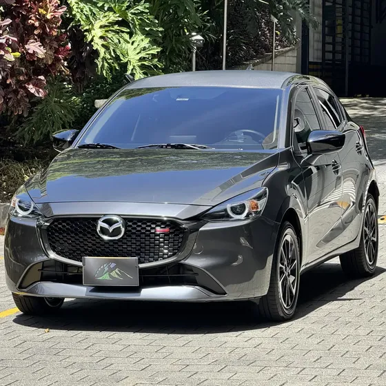 Mazda 2 Sport 2025 2.0 Grand Touring Lx Carbon Edition At