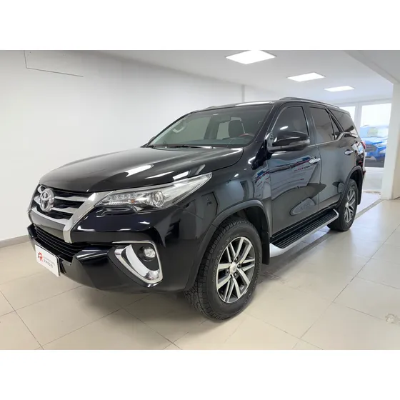Toyota Hilux Sw4 2.8 Srx 177cv 4x4 7as At