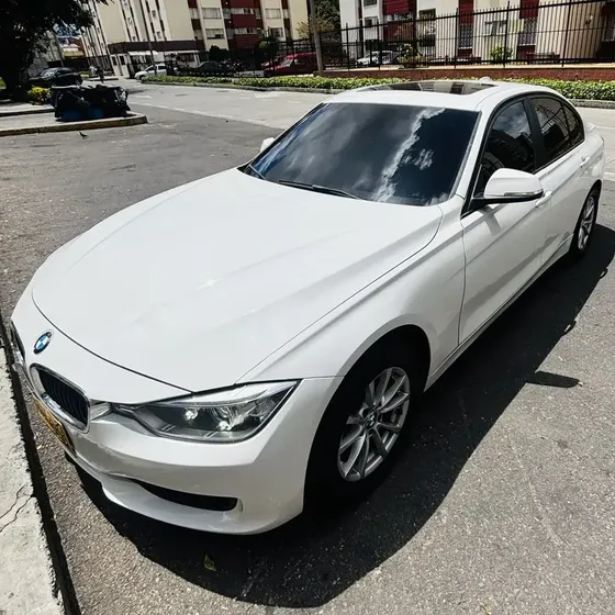 BMW Serie 3 2014 1.6 316i F30 Ejecutivo