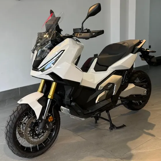 Honda X-adv 750s