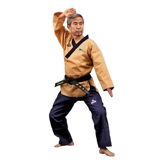 Dobok Grand Master Mestre Dourado Daedo Poomsae Aprovado Wt
