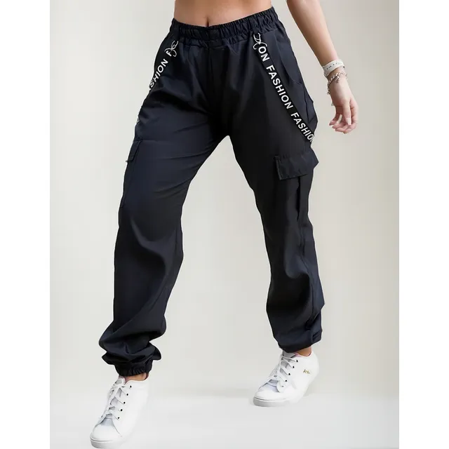 Calça Jogger Cargo Cinto Suspensório Tactel Feminina Bolsos
