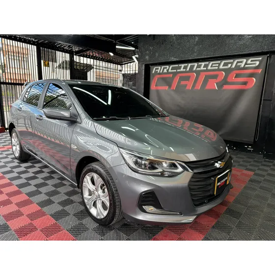 Chevrolet Onix 1.0t Premier Hatch At