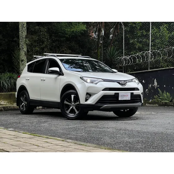 Toyota Rav4 2.0 Street