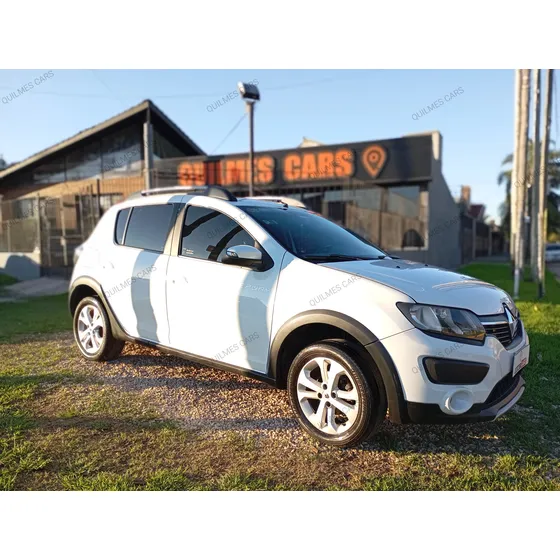 Renault Sandero Stepway 1.6 Privilege 105cv
