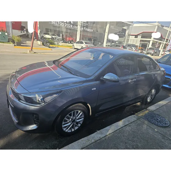 Kia Rio 1.6 Lx Sedan Mt