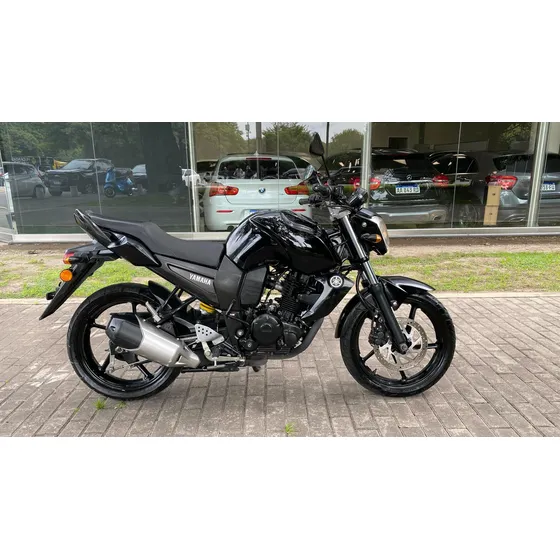 Yamaha Fz 16
