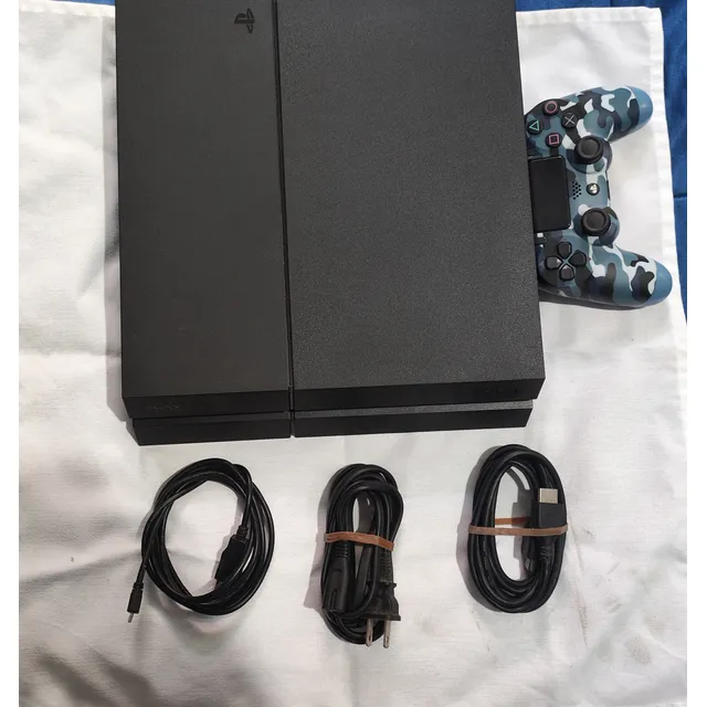 Vendo Lúcido Playstation 4 Reacondicionado De 500 Gb