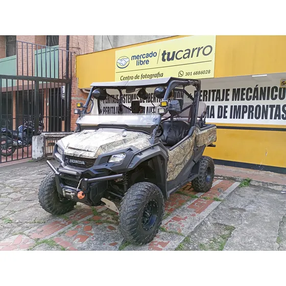 Honda Pioneer Limited 2016