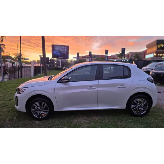 Peugeot 208 1.6 Allure At