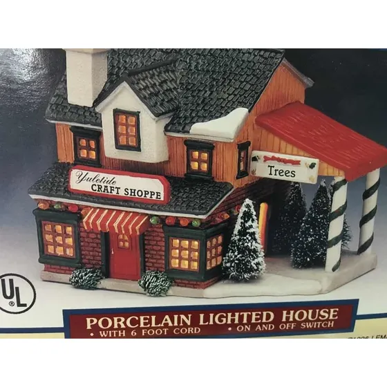Casa Navideña De Porcelana Iluminada De Coleci Vintage 1996