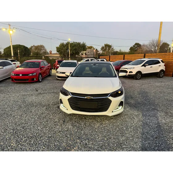 Chevrolet Onix 1.0t Hb Premier At