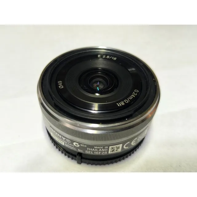 Lente Sony E 16 Mm F/2.8, Sel16f28, Color Plateado