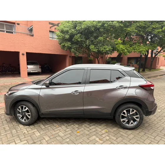 Nissan Kicks 1.6 Sense