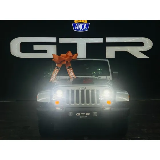 Jeep Wrangler Sahara
