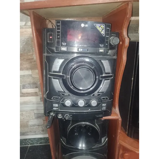 Equipo De Sonido LG 