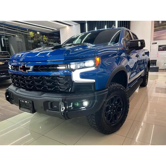 Chevrolet Cheyenne 6.2 Doble Cab Zr2 4x4 At