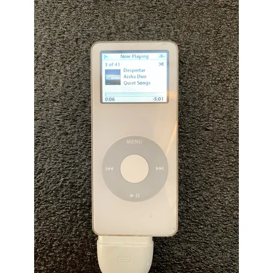 Apple iPod Nano 1 Geração 4gb 2005 - A1137 (branco)