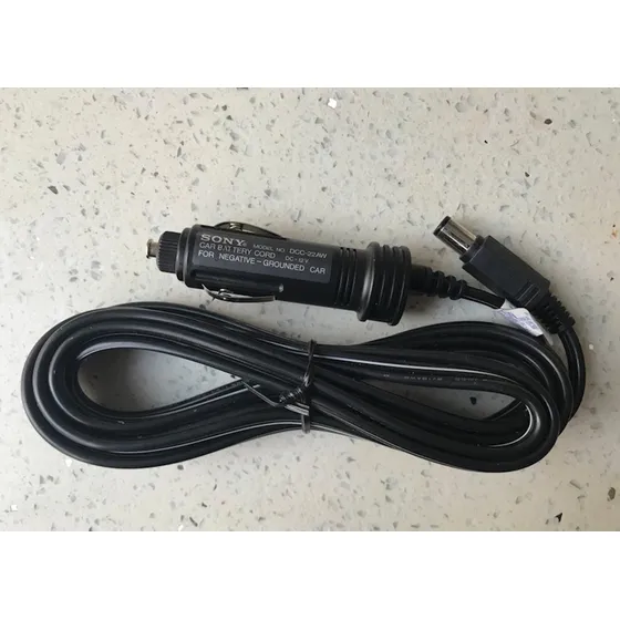 Sony Dcc-22aw Fuente/cargador Para Carro (12v)
