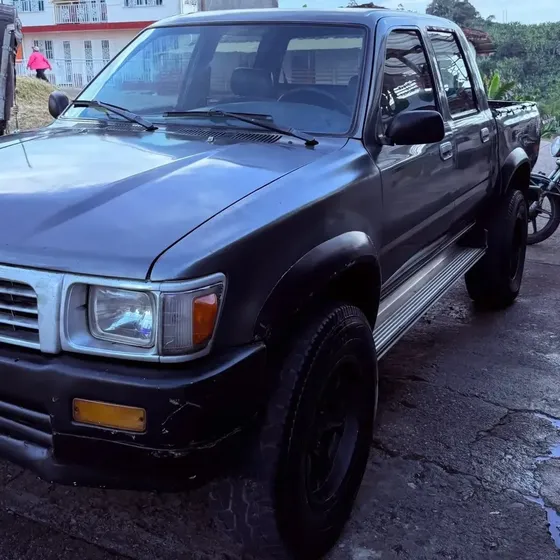 Toyota Hilux 1995 2.4l Chasis 4x4